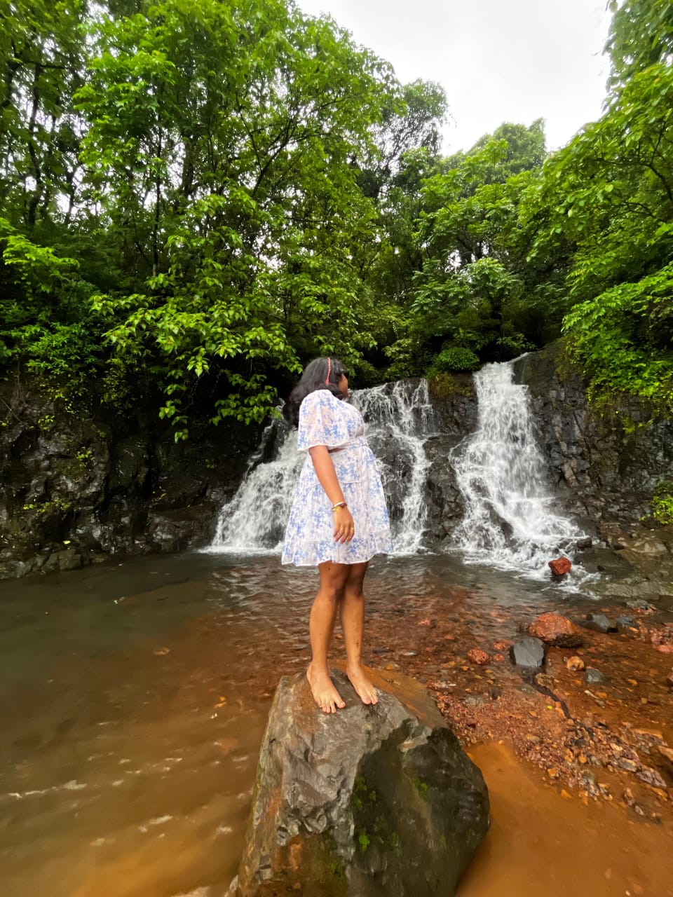 Photo of a mountain range at sunrise